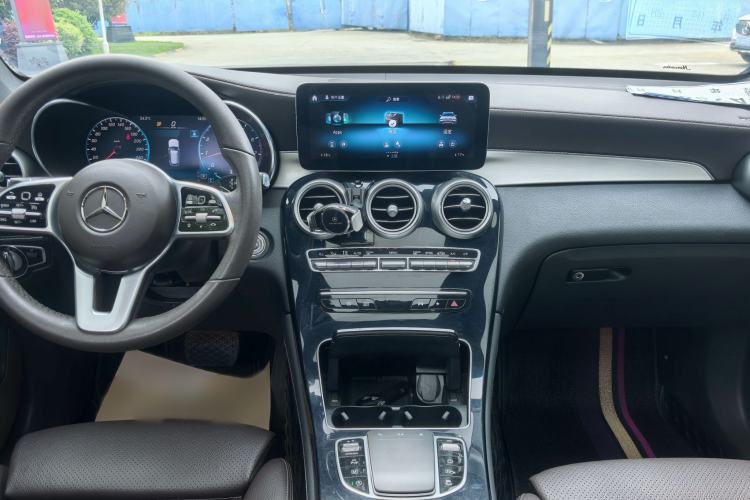 Used Mercedes-Benz GLC 2020 Facelifted GLC 260 L 4MATIC Dynamic Edition