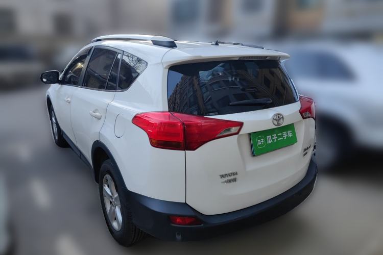 Used Toyota RAV4 2013 2.0L CVT Four-Wheel Drive Fashion Edition