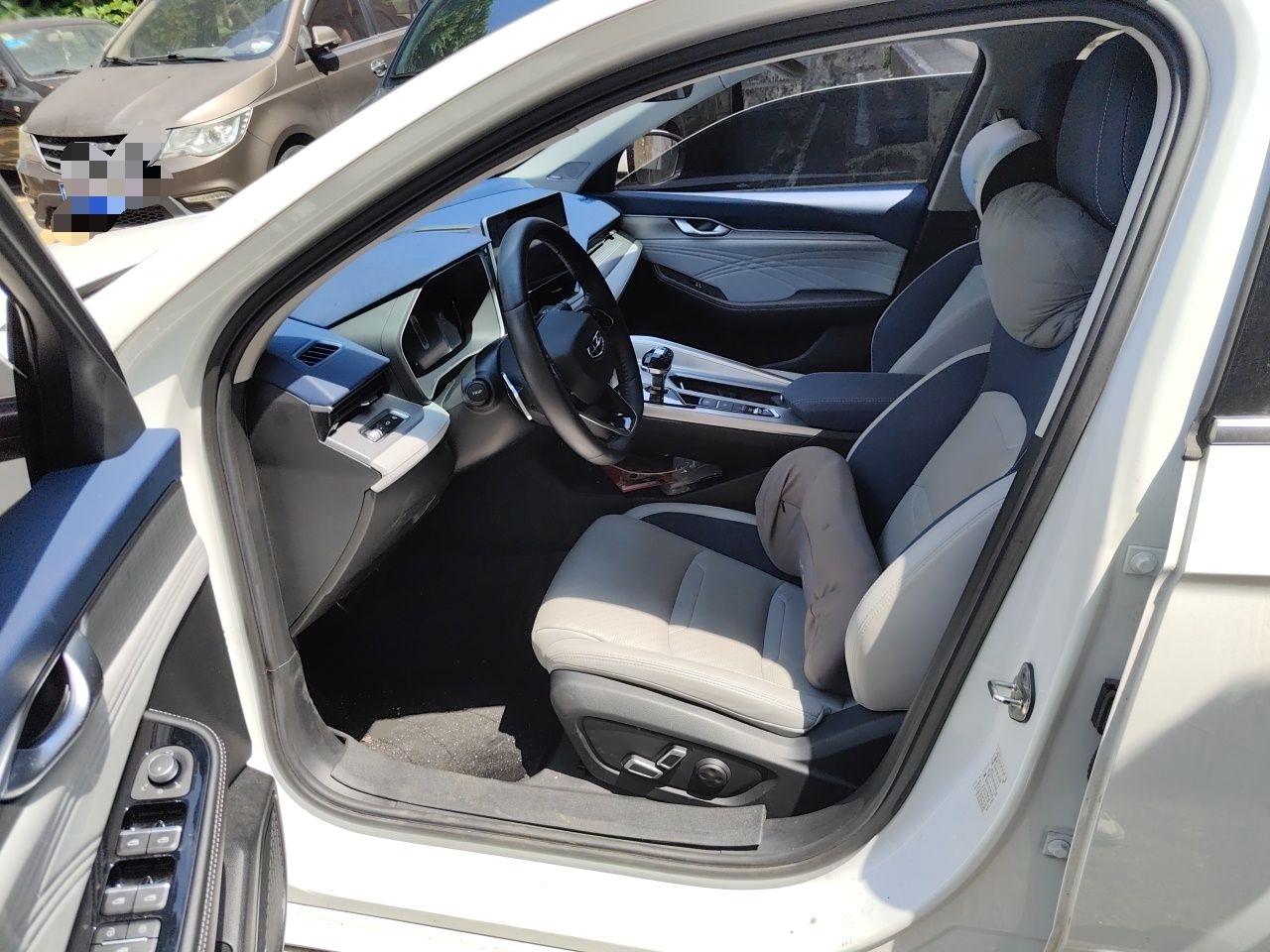 Geely Auto Preface 2023 2.0TD Prestige Version — снимка 16