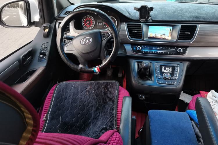 Used SAIC MAXUS G10 2018 PLUS 1.9T Manual Elite Edition Diesel Steering Wheel