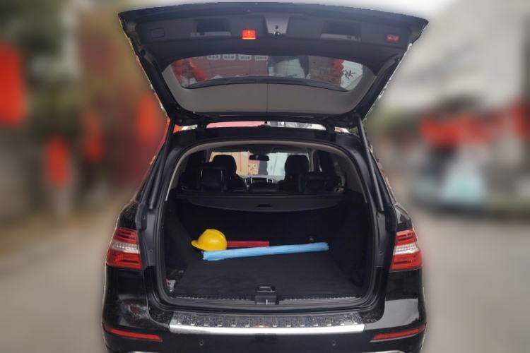 Used Mercedes-Benz M-Class 2012 ML 300