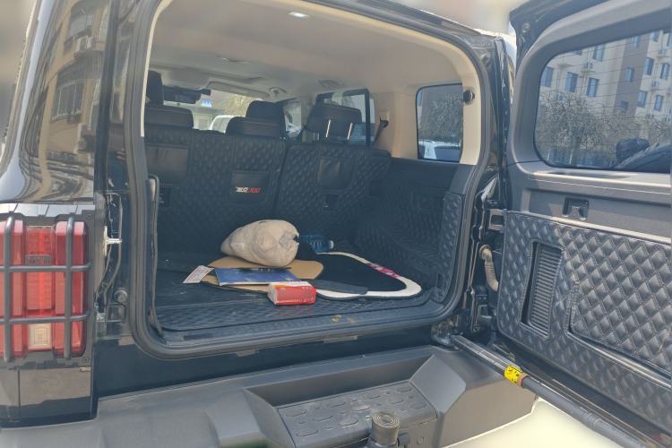 Used Tank 300 2023 City Edition 2.0T—Stylish as Ever