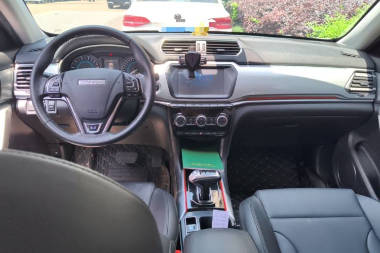 Used Haval H2 2018 Blue Label 1.5T Dual-Clutch Two-Wheel-Drive Elite Model