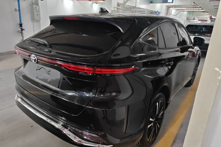 Used Toyota Venza 2022 2.0L CVT Two-Wheel Drive Prestige Edition Rear Right 45 Deg