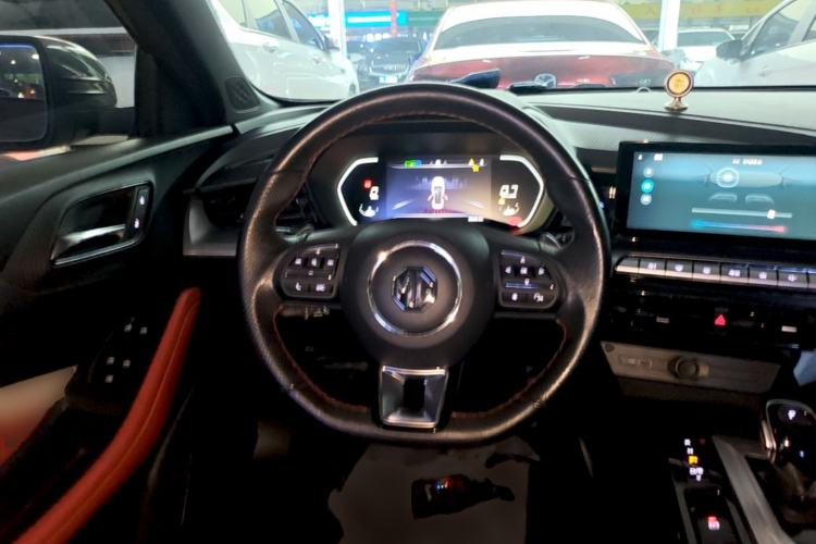 Used MG 5 2021 Revised 300TGI DCT Qingshè Luxurious Enjoyment Edition
