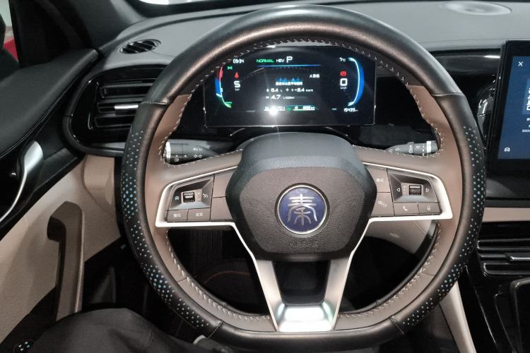 Used BYD Qin PLUS 2024 HONOR Edition DM-i 55KM Leading Model Steering Wheel