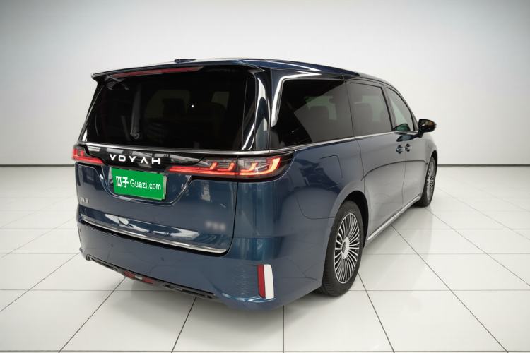 Used VOYAH Dream 2025 PHEV Four-Wheel-Drive Flagship Kunpeng Edition Rear Right 45 Deg