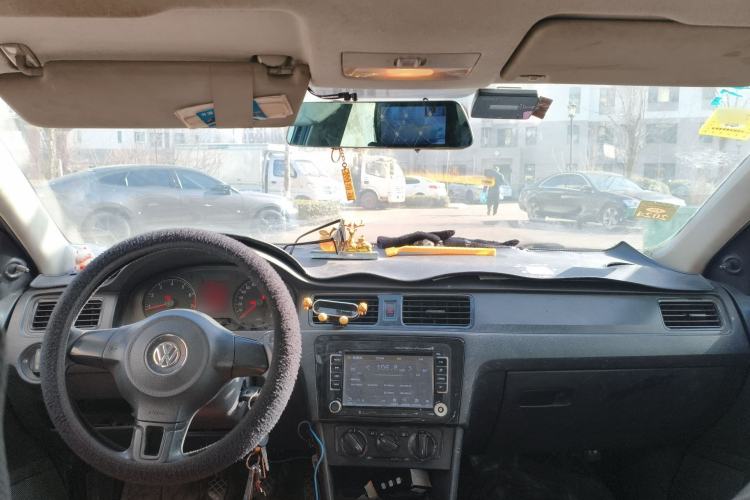 Used Volkswagen Santana 2013 1.4L Manual Fashion Edition
