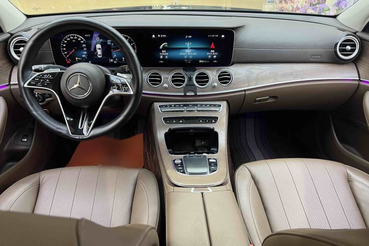 Used Mercedes-Benz E-Class 2023 E 300 L Luxury Model Interior 3