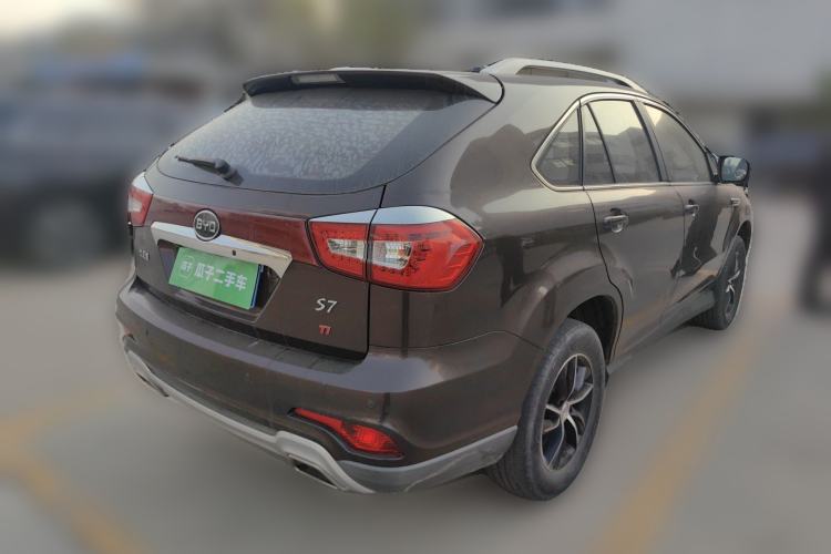 Used BYD S7 2016 1.5T Manual Luxury Edition
