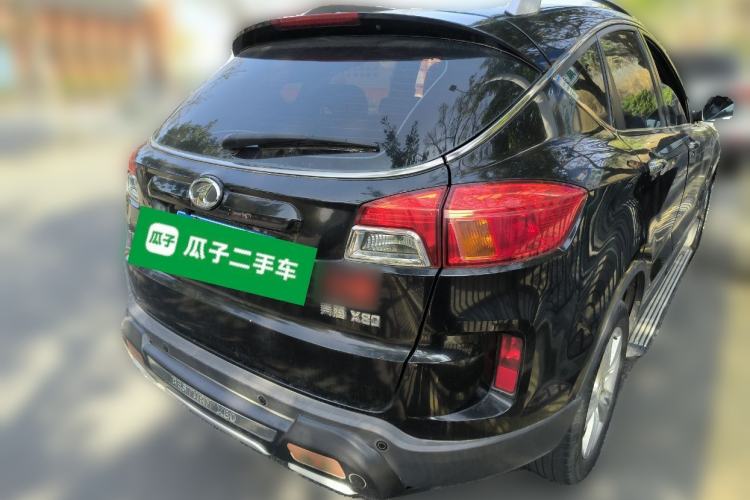 Used Bestune X80 2015 2.0L automatic comfort version