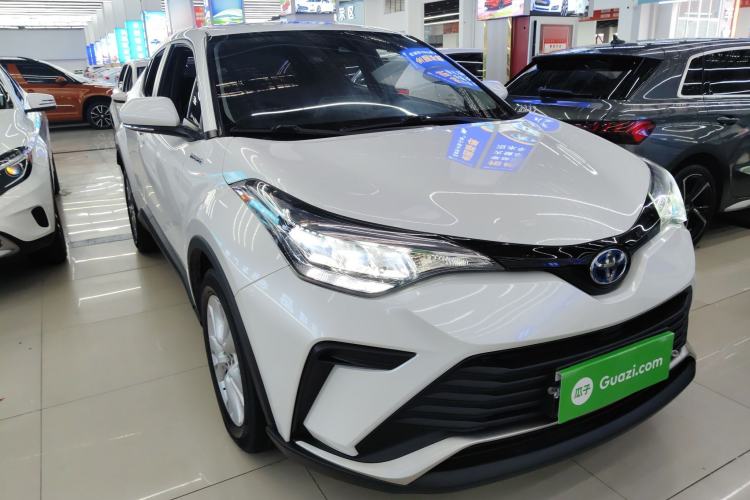 Used Toyota IZOA 2021 Dual-Motor 2.0L Yixiang Edition