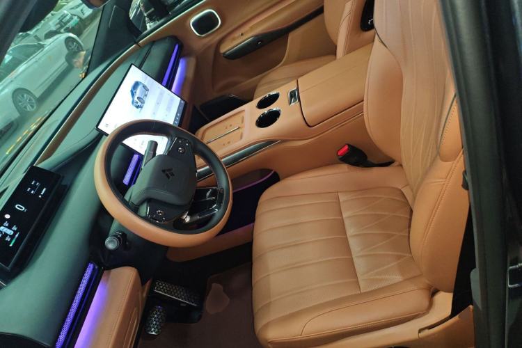 Used Hyptec HL 2025 700 Ultra Six-Seater All-Wheel-Drive LiDAR Version