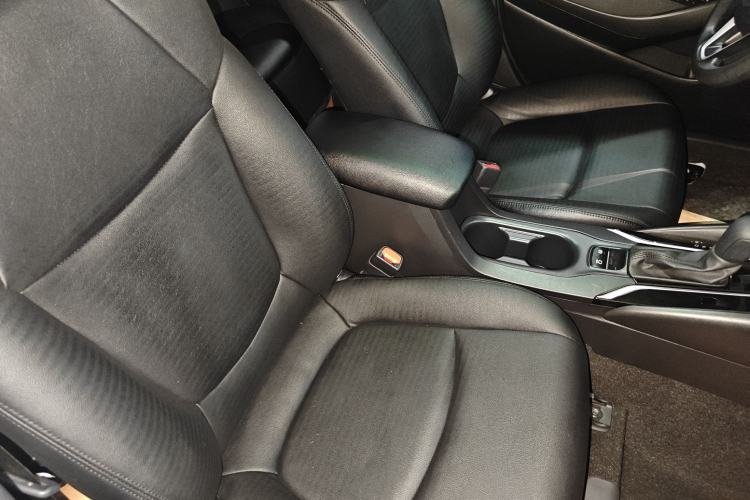 Used Toyota Corolla 2021 TNGA 1.5L CVT Elite Edition Right Front Seat