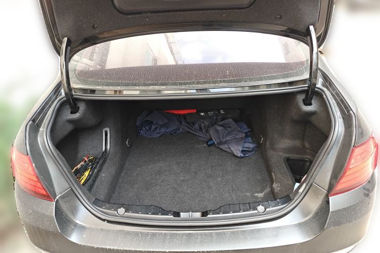 Used BMW 5 Series 2017 525Li Luxury Design Package
