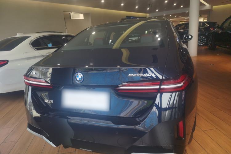 Used BMW i5 2025 eDrive 40L M Sport Package
