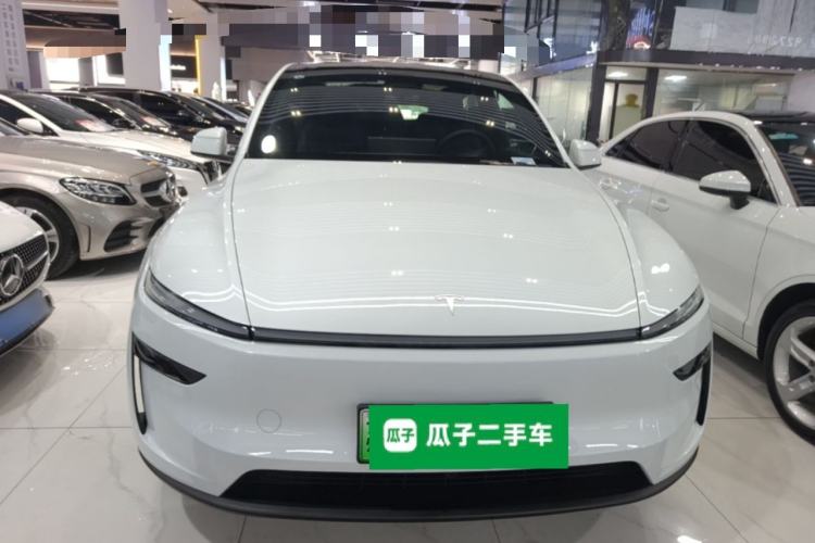 Used Tesla Model Y 2026 Rear-Drive Model
