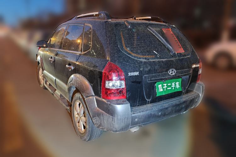 Used Hyundai Tucson 2009 2.0L Manual Two-Wheel Drive Fashion Edition