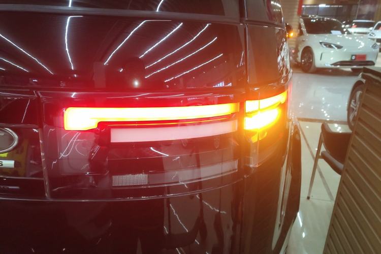 Used Land Rover Discovery 2018 3.0 SC V6 SE