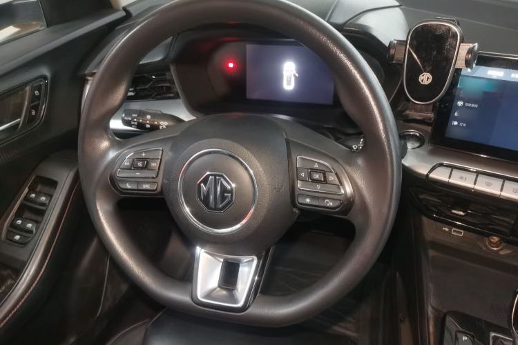 Used MG 5 2021 180 DVVT CVT Youth Luxury Edition
