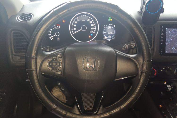 Used Honda Vezel 2020 1.5L CVT Pioneer Edition
