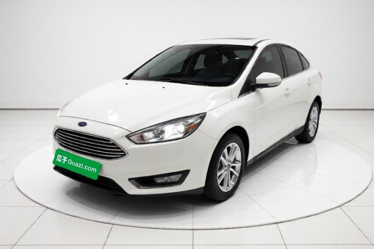 Used Ford Focus 2018 Sedan Classic EcoBoost 180 Automatic Elite Model