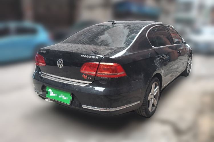 Used Volkswagen Magotan 2012 Revised Version 2.0 TSI Supreme Edition Rear Right 45 Deg