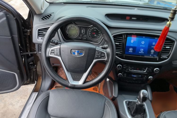 Used Geely Auto Vision X6 2016 1.8L Manual Luxury Model
