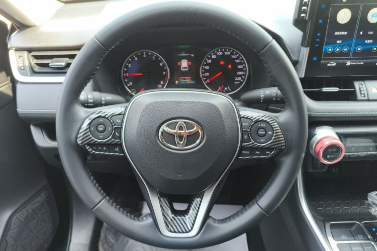 Used Toyota Wildlander 2022 2.0L CVT Two-Wheel Drive Luxury PLUS Edition Steering Wheel