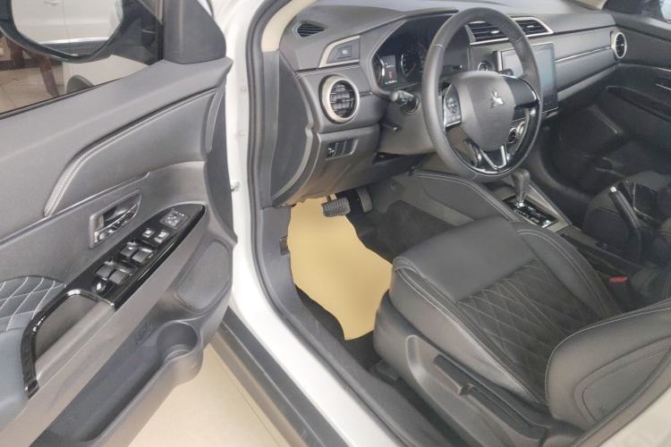 Used Mitsubishi ASX 2020 2.0L CVT Smart Edition
