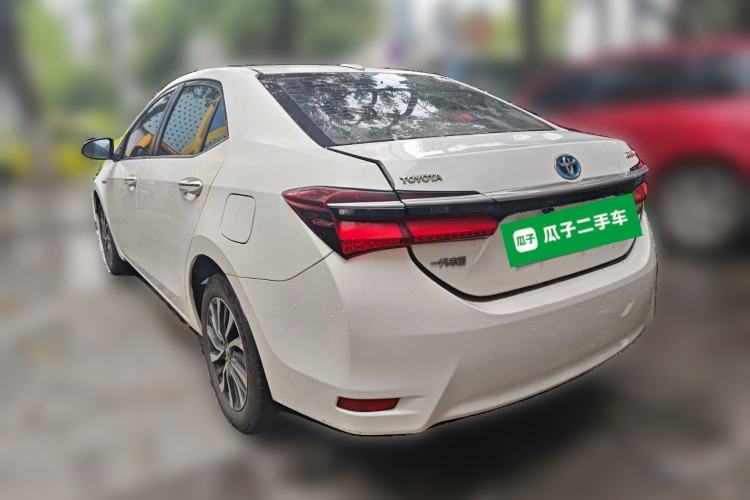Used Toyota Corolla 2017 Revised Dual-Engine 1.8L E-CVT Leading Edition
