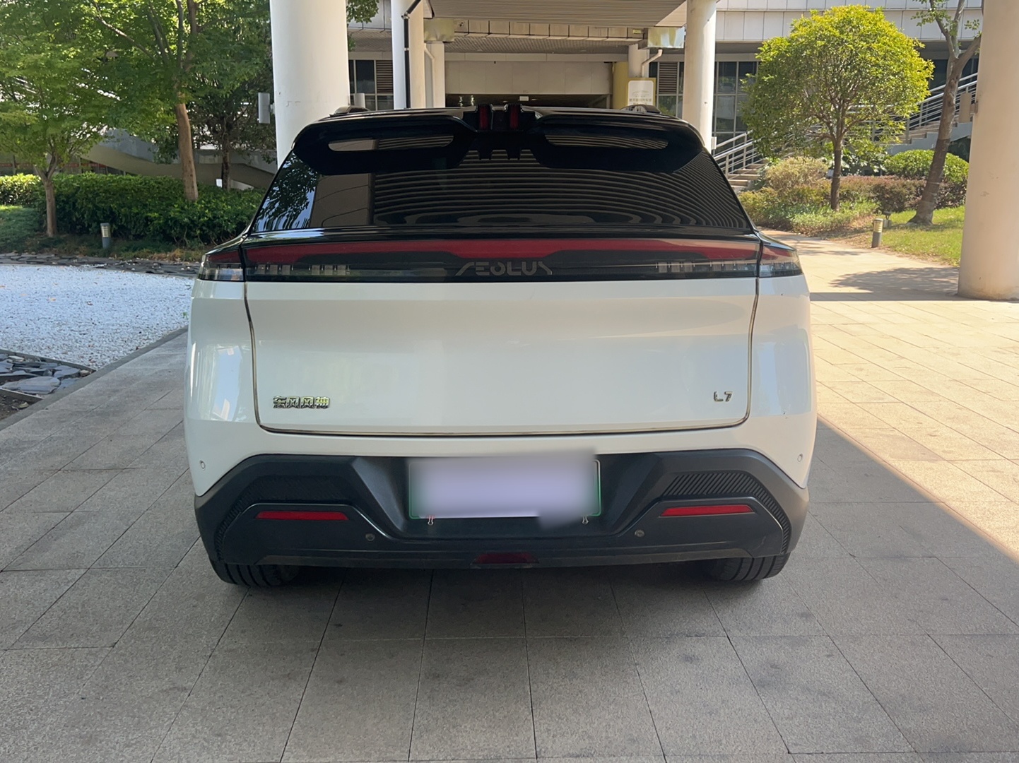 Dongfeng Aeolus L7 New Energy 2024 205 Plus — снимка 5