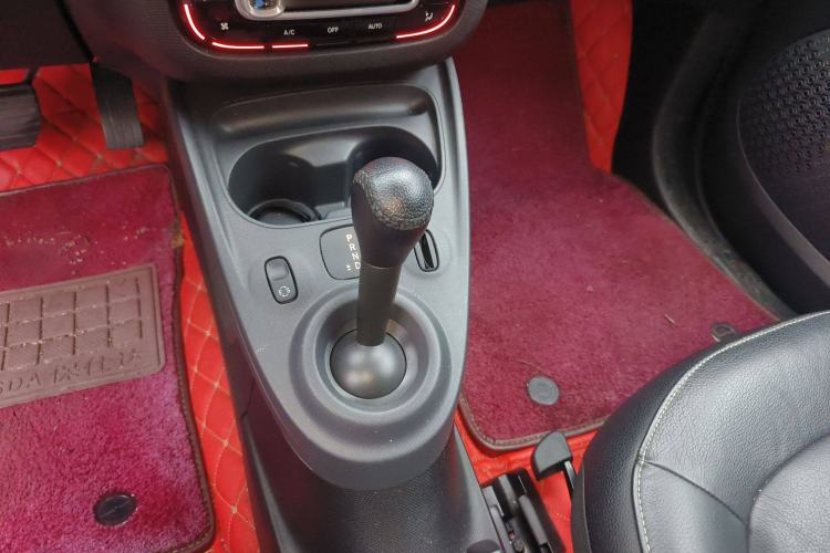 Used smart fortwo 2018 0.9T 66kW Hardtop Pioneer Edition China V Emission Standard