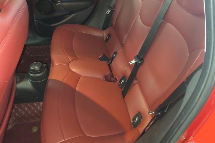 Used MINI 2016 1.5T COOPER Pioneer Edition Five-Door Model Left Rear Seat