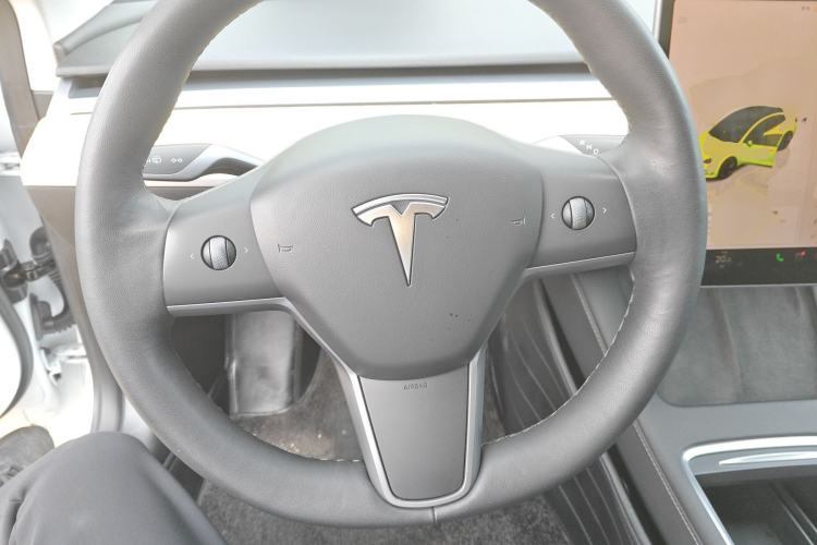 Used Tesla Model 3 2022 Rear-Wheel-Drive Version
