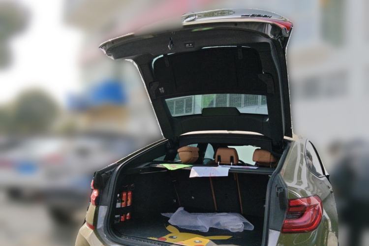 Used BMW 6 Series GT 2021 630i M Sport Package Trunk