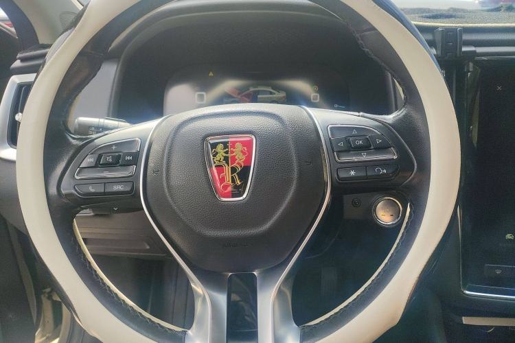 Used Roewe i6 New Energy 2017 45T Hybrid Connect & Smart Enjoyment Edition