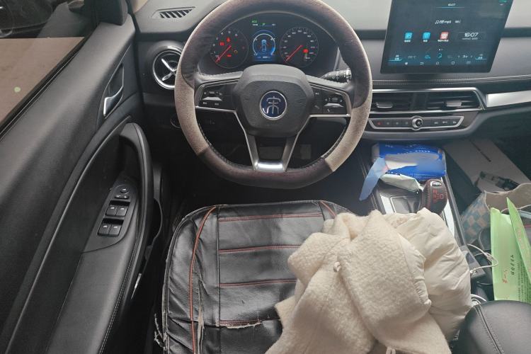 Used BYD Song 2020 Classic Edition 1.5T Automatic Elite Model Steering Wheel