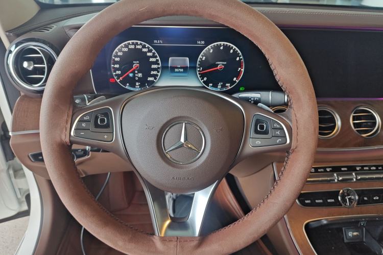 Used Mercedes-Benz E-Class 2018 Facelift E 200 L
