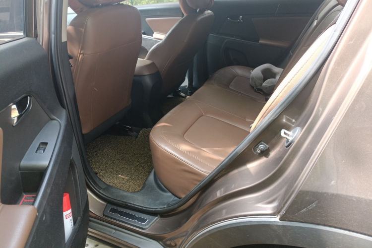 Used Kia Sportage R 2014 2.0L Automatic Two-Wheel Drive GLS Trim
