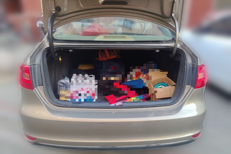 Used Volkswagen Sagitar 2012 1.6L Manual Comfort Model Trunk