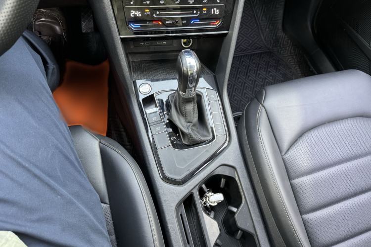 Used Volkswagen Tharu 2021 280TSI Two-Wheel-Drive Flagship Edition
