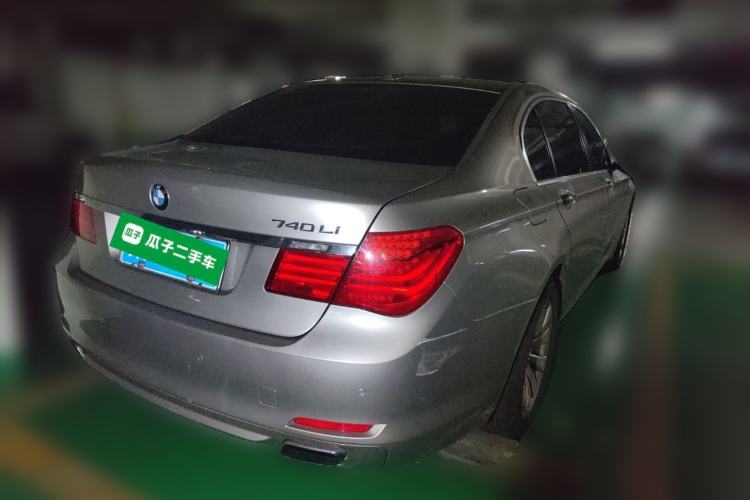 Used BMW 7 Series 2009 740Li Luxury Model Rear Right 45 Deg