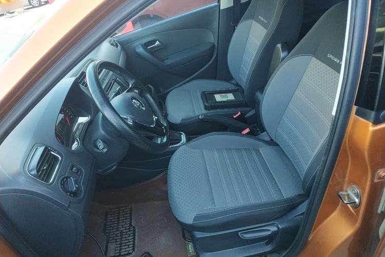 Used Volkswagen Polo 2016 1.6L Cross Polo Automatic