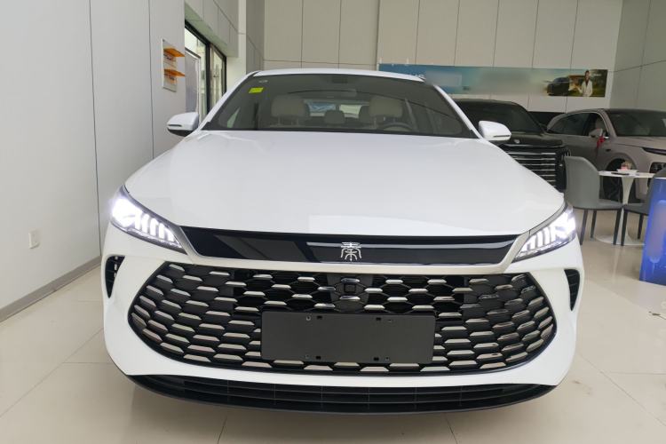 Used BYD Qin PLUS 2025 DM-i Smart Drive 55KM Leading Model