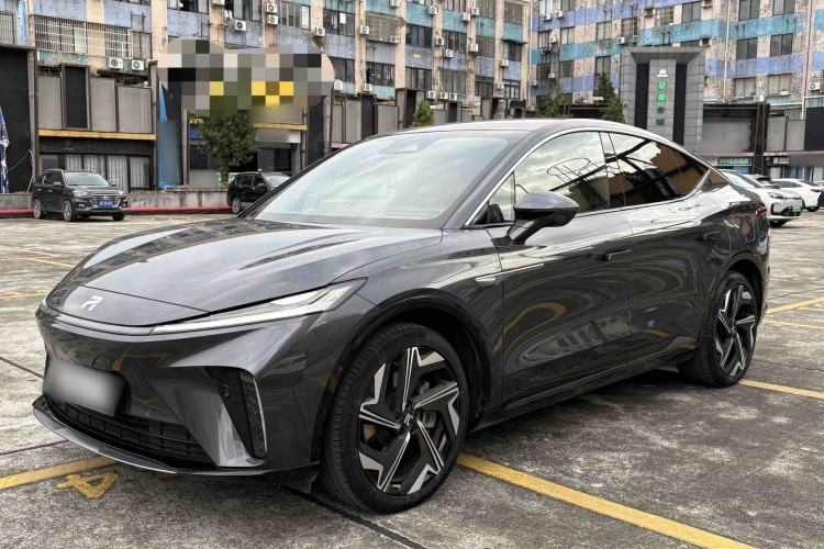 Used Rising R7 2023 Rear-Drive Screen King Edition