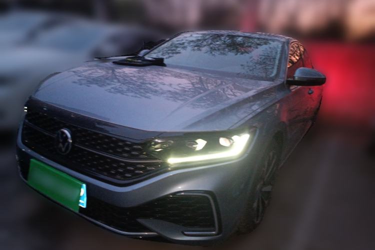 Used Volkswagen Passat 2022 330TSI Starry Elite Edition