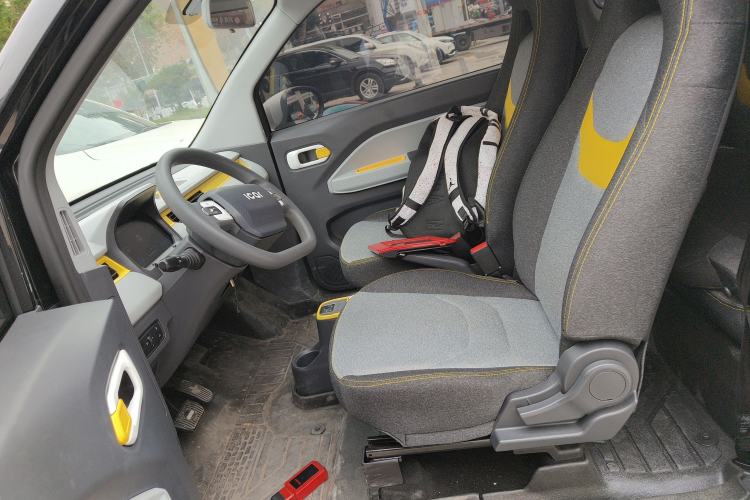 Used Chery QQ Ice Cream 2022 170km Sundae Phosphate Lithium-Ion
