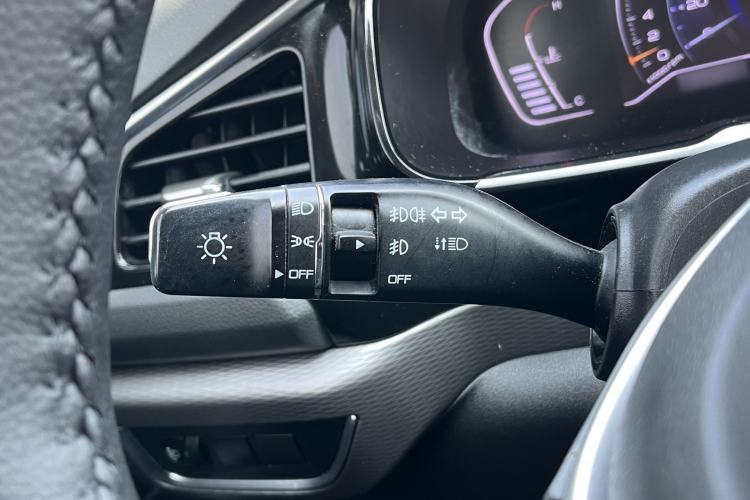 Used Dongfeng Aeolus AX7 2020 1.6T Automatic AI Navigation Model China VI Standard