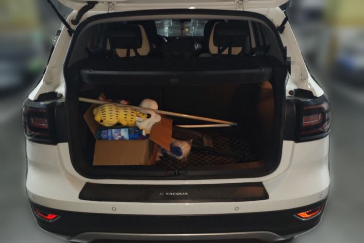 Used Volkswagen Tacqua 2020 1.5L Automatic Yue